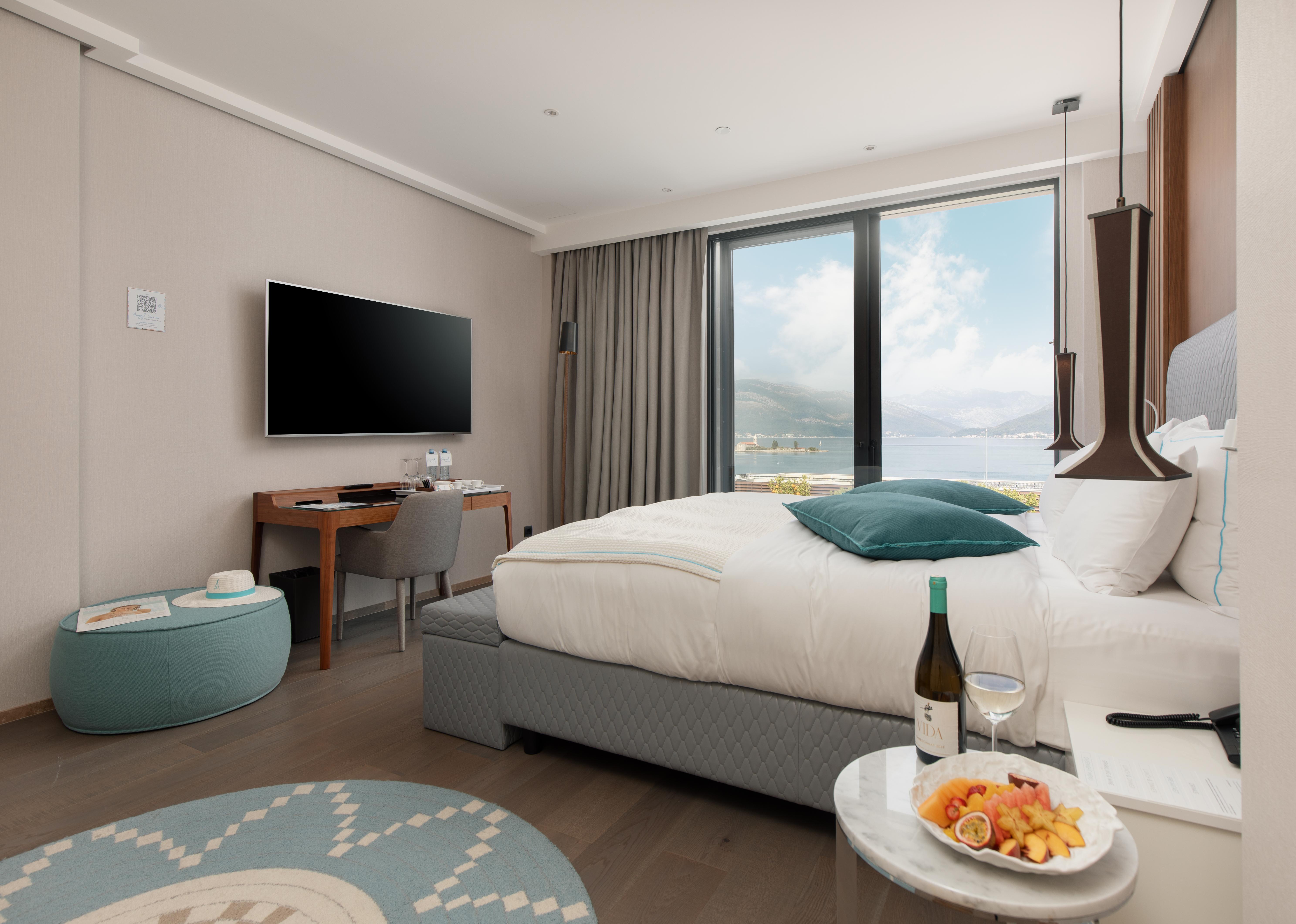 Nikki Beach Resort & Spa Montenegro Krtoli Bagian luar foto