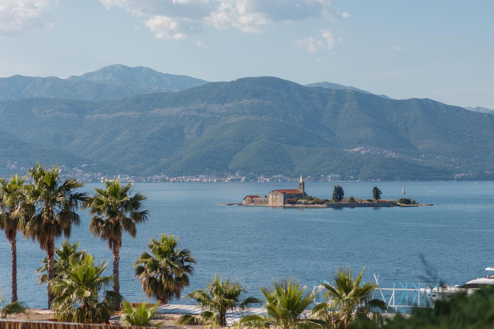 Nikki Beach Resort & Spa Montenegro Krtoli Bagian luar foto